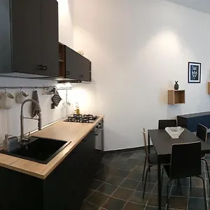 Locazione Breve In Pieno Centro Blue House Palermo