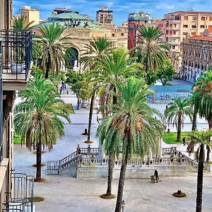 https://suite-dreams-politeama.sicilyhotelsitaly.net